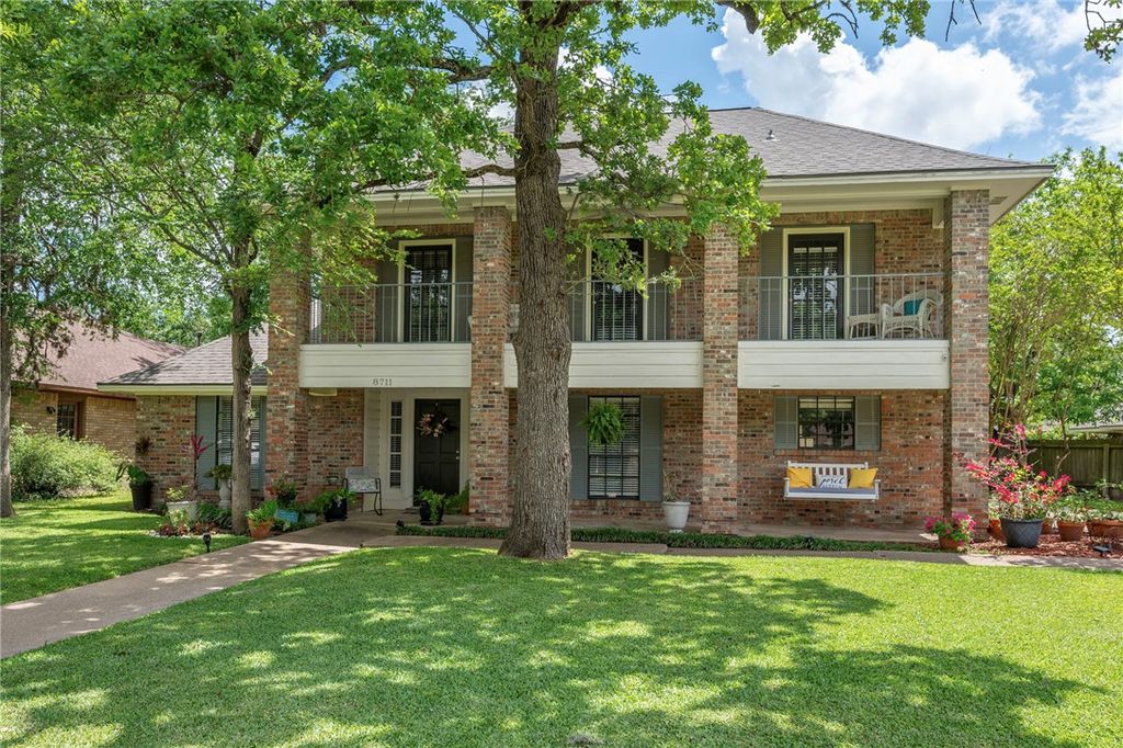 Photo of 8711 Bent Tree Drive, College Station, TX 77845 (MLS # 26004530)