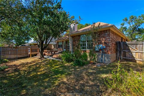 Tiny photo for 2817 Brandywine Circle, Bryan, TX 77807 (MLS # 26003609)