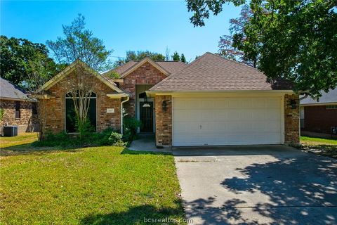 Tiny photo for 2817 Brandywine Circle, Bryan, TX 77807 (MLS # 26003609)
