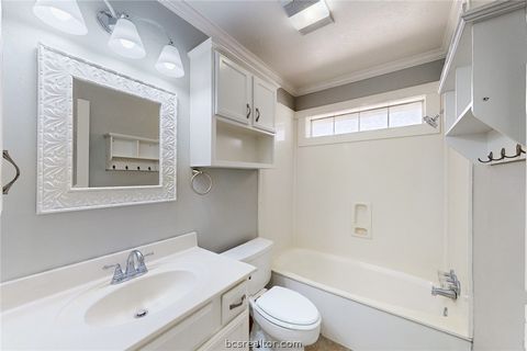 Tiny photo for 2817 Brandywine Circle, Bryan, TX 77807 (MLS # 26003609)