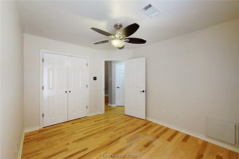 Tiny photo for 2817 Brandywine Circle, Bryan, TX 77807 (MLS # 26003609)