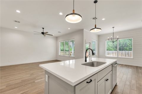 Tiny photo for 3512 Wildwood Court, Bryan, TX 77808 (MLS # 26005069)