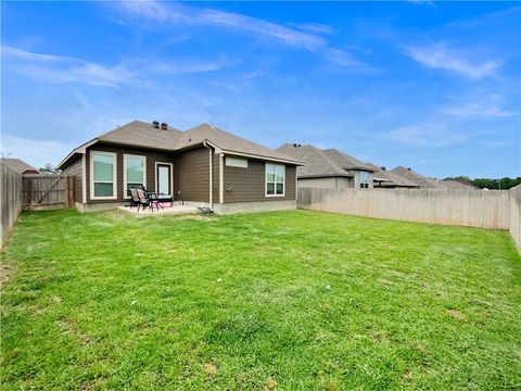 Tiny photo for 2106 Stubbs Drive, Bryan, TX 77807 (MLS # 25010996)