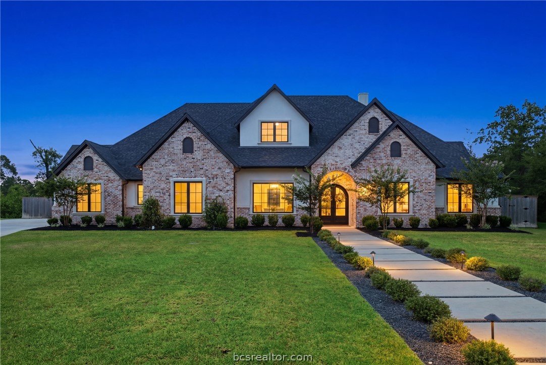 3753 Cooper Court
