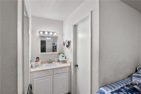 Tiny photo for 1107 Verde Drive #102, Bryan, TX 77801 (MLS # 26000412)