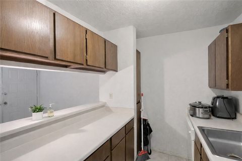 Tiny photo for 1107 Verde Drive #102, Bryan, TX 77801 (MLS # 26000412)