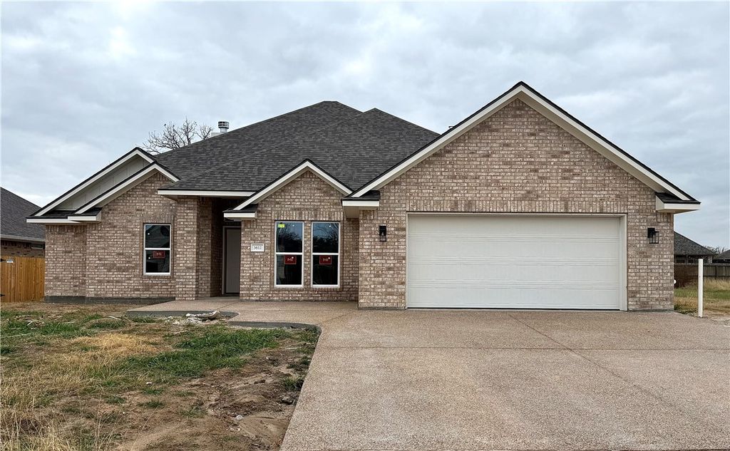 Photo of 3612 Dawn Court, Bryan, TX 77802 (MLS # 26002211)