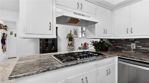 Tiny photo for 405 N Main Street, Franklin, TX 77856 (MLS # 26005355)