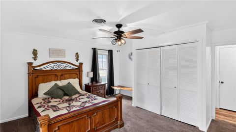 Tiny photo for 405 N Main Street, Franklin, TX 77856 (MLS # 26005355)