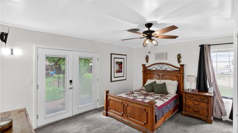 Tiny photo for 405 N Main Street, Franklin, TX 77856 (MLS # 26005355)