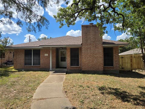 Photo of 1815 Gettysburg Lane, Bryan, TX 77802 (MLS # 26010615)