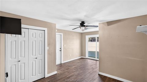 Tiny photo for 511 Lakeview, Somerville, TX 77879 (MLS # 26009106)