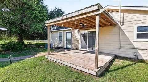 Tiny photo for 511 Lakeview, Somerville, TX 77879 (MLS # 26009106)