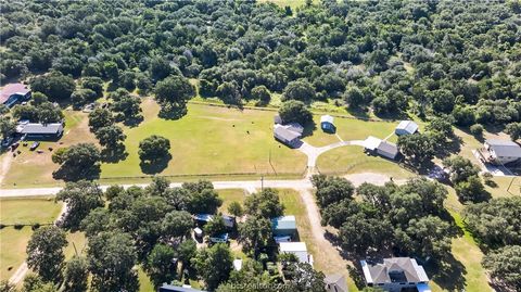 Tiny photo for 511 Lakeview, Somerville, TX 77879 (MLS # 26009106)