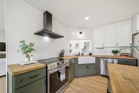 Tiny photo for 8052 Perry Lane, College Station, TX 77845 (MLS # 26003010)