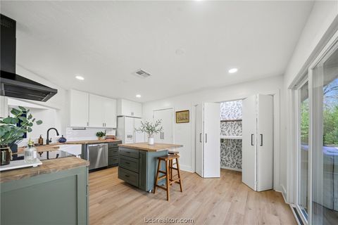 Tiny photo for 8052 Perry Lane, College Station, TX 77845 (MLS # 26003010)