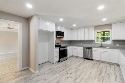 Tiny photo for 4104 Marsh Street, Bryan, TX 77803 (MLS # 26004137)