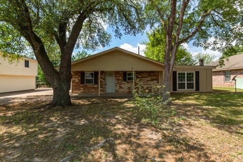 Tiny photo for 4104 Marsh Street, Bryan, TX 77803 (MLS # 26004137)