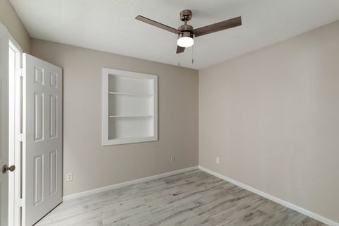 Tiny photo for 4104 Marsh Street, Bryan, TX 77803 (MLS # 26004137)