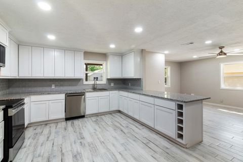 Tiny photo for 4104 Marsh Street, Bryan, TX 77803 (MLS # 26004137)