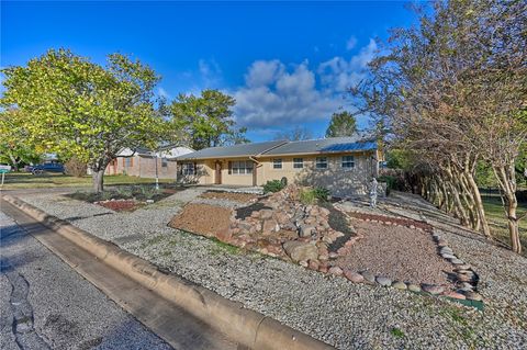 Tiny photo for 1006 Top Hill Dr, Brenham, TX 77833 (MLS # 25012053)
