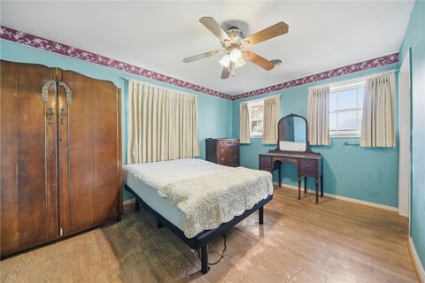 Tiny photo for 1006 Top Hill Dr, Brenham, TX 77833 (MLS # 25012053)