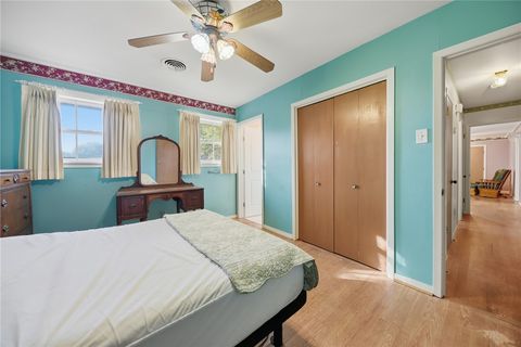 Tiny photo for 1006 Top Hill Dr, Brenham, TX 77833 (MLS # 25012053)