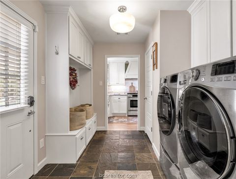 Tiny photo for 902 Woodland Parkway, College Station, TX 77840 (MLS # 26003093)