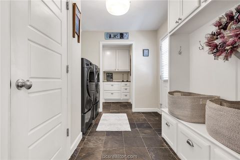 Tiny photo for 902 Woodland Parkway, College Station, TX 77840 (MLS # 26003093)