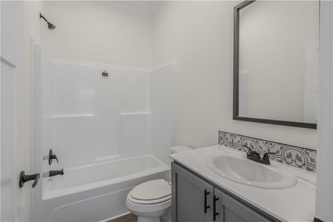 Tiny photo for 495 Avenue C, Somerville, TX 77879 (MLS # 26000410)