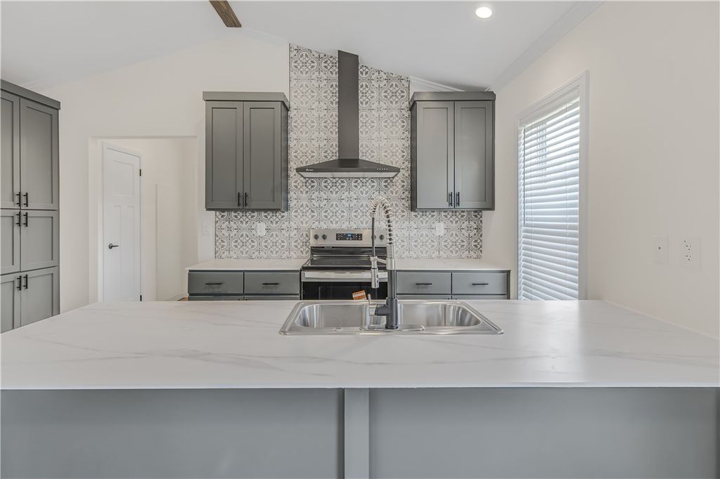 Photo of 495 Avenue C, Somerville, TX 77879 (MLS # 26000410)