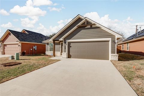 Tiny photo for 1203 High Street, Navasota, TX 77868 (MLS # 26001574)