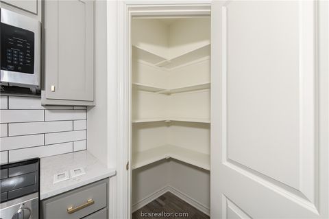 Tiny photo for 2303 White Wing Drive, Navasota, TX 77868 (MLS # 26002188)