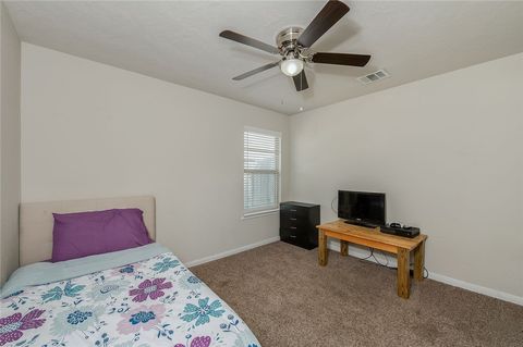 Tiny photo for 2702 Redcap Street, Bryan, TX 77803 (MLS # 26002562)
