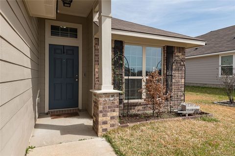 Tiny photo for 2702 Redcap Street, Bryan, TX 77803 (MLS # 26002562)