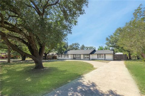 Tiny photo for 227 Ivy Street, Navasota, TX 77868 (MLS # 25010944)
