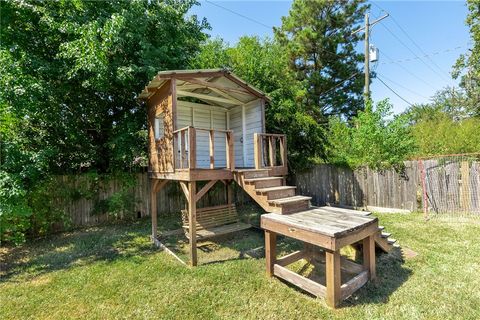 Tiny photo for 227 Ivy Street, Navasota, TX 77868 (MLS # 25010944)