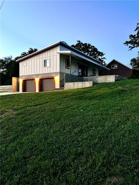 Tiny photo for 114 Lakeview Drive N, Hilltop Lakes, TX 77871 (MLS # 26003112)