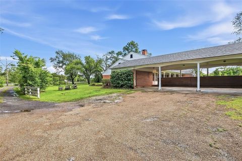 Tiny photo for 583 Lazy Lane, Madisonville, TX 77864 (MLS # 26006138)