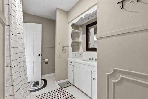 Tiny photo for 583 Lazy Lane, Madisonville, TX 77864 (MLS # 26006138)