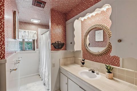 Tiny photo for 583 Lazy Lane, Madisonville, TX 77864 (MLS # 26006138)