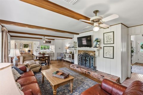 Tiny photo for 583 Lazy Lane, Madisonville, TX 77864 (MLS # 26006138)