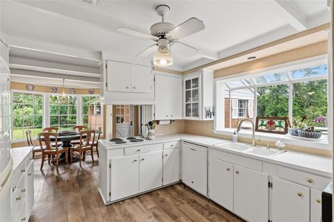 Tiny photo for 583 Lazy Lane, Madisonville, TX 77864 (MLS # 26006138)