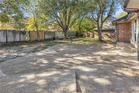 Tiny photo for 204 Hearthstone Circle, College Station, TX 77840 (MLS # 25012662)