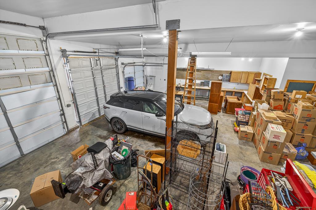 Detached Shop for All the Toys