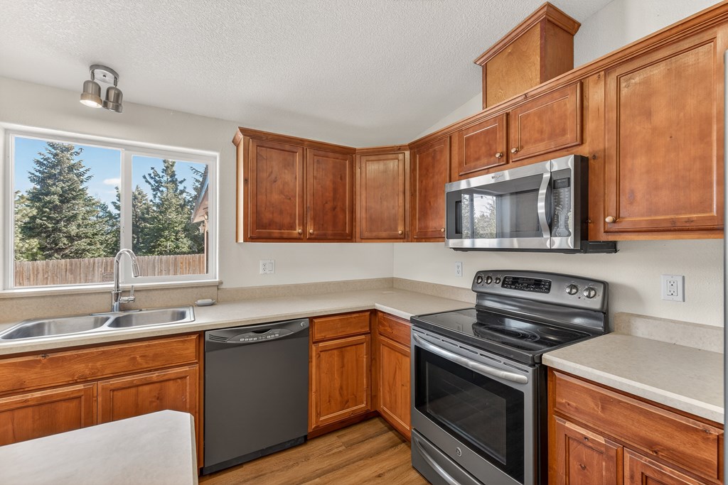 Picture for the property 544701, 3 beds, 2 baths