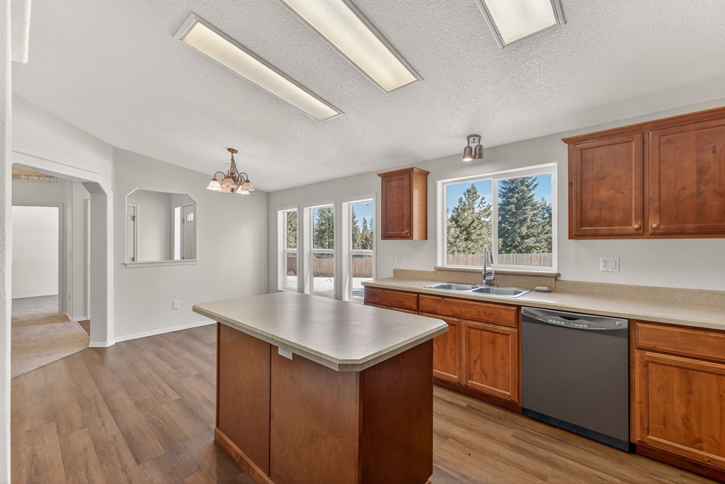 Picture for the property 544701, 3 beds, 2 baths