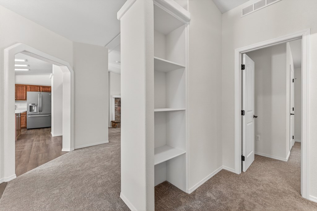 Picture for the property 544701, 3 beds, 2 baths