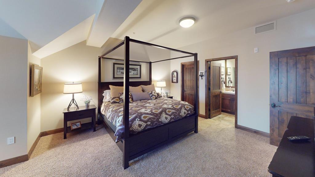 2nd En-Suite
