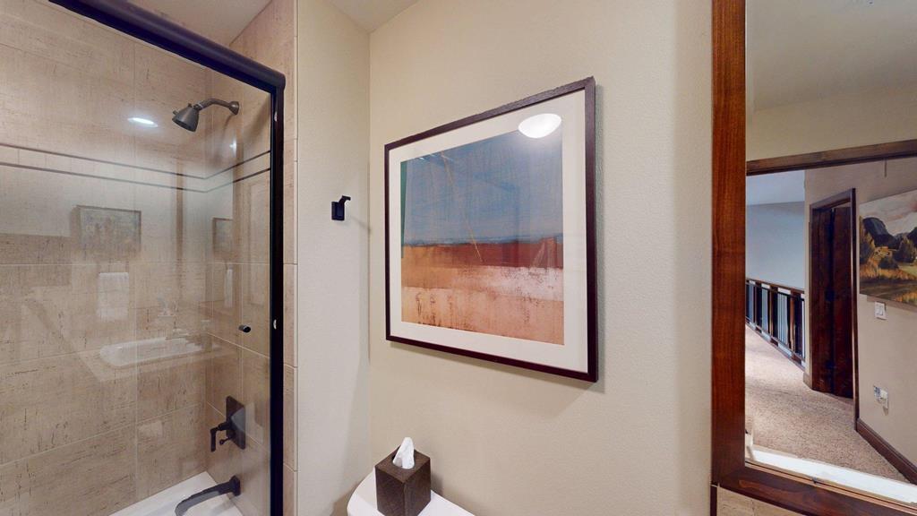 Full Bathroom #3